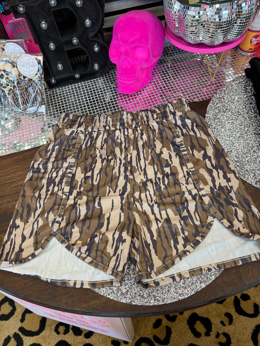 Women’s Bottomland Camo Shorts