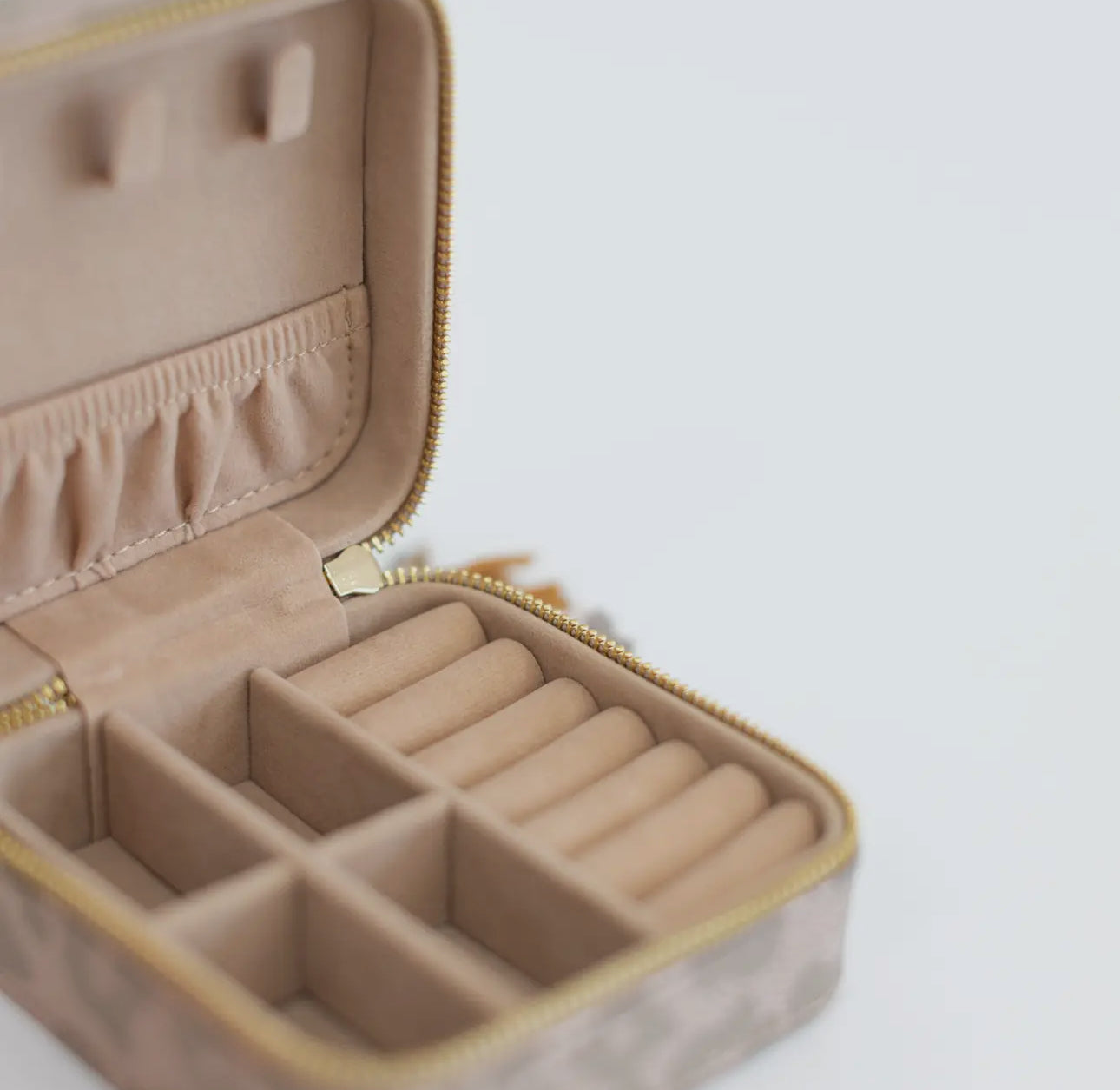 Hollis Mini Jewelry Organizer