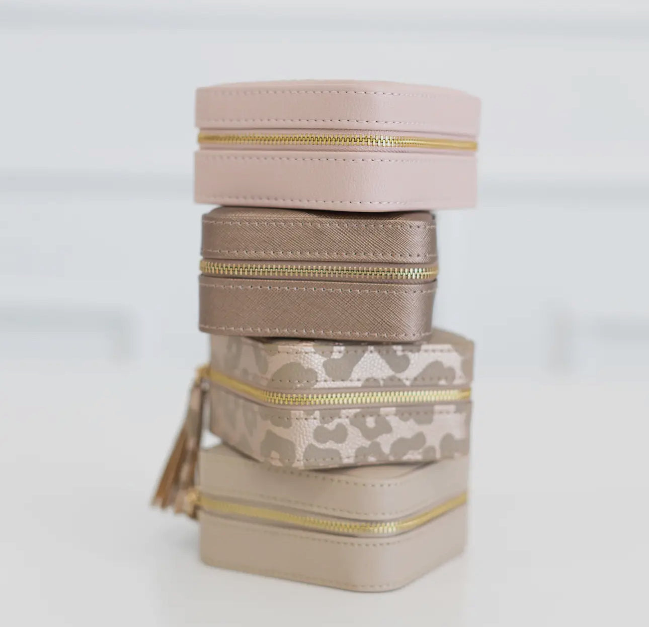 Hollis Mini Jewelry Organizer
